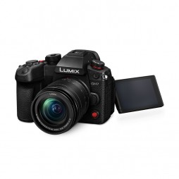 Panasonic Lumix GH7 inkl. Lumix 12-60 mm Kamerakit